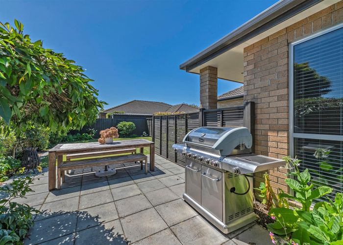  at 7 Wedmore Close, Burwood, Christchurch