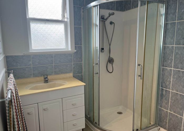  at 1/24 Blockhouse Bay Road, Avondale, Auckland City, Auckland