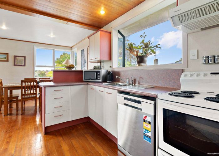  at 25 Ennis Avenue, Pakuranga Heights, Manukau City, Auckland