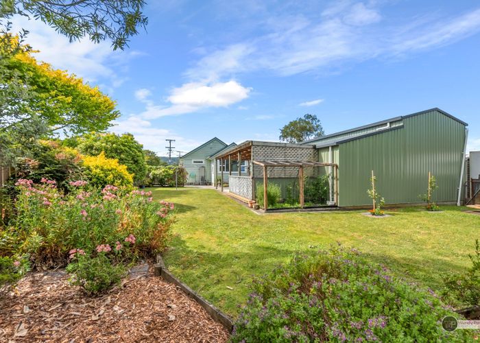  at 70 Longfellow Street, Trentham, Upper Hutt