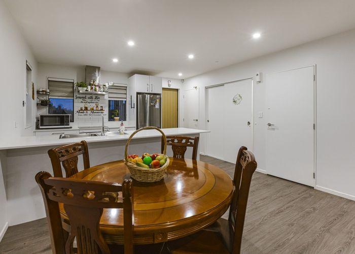  at 4337 Great North Road, Glendene, Auckland
