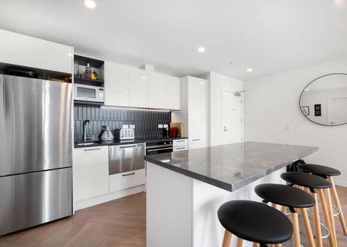  at 406/82 Jellicoe Road, Panmure, Auckland