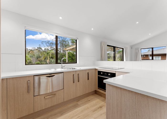  at 52A D'Oyly Drive, Stanmore Bay, Rodney, Auckland