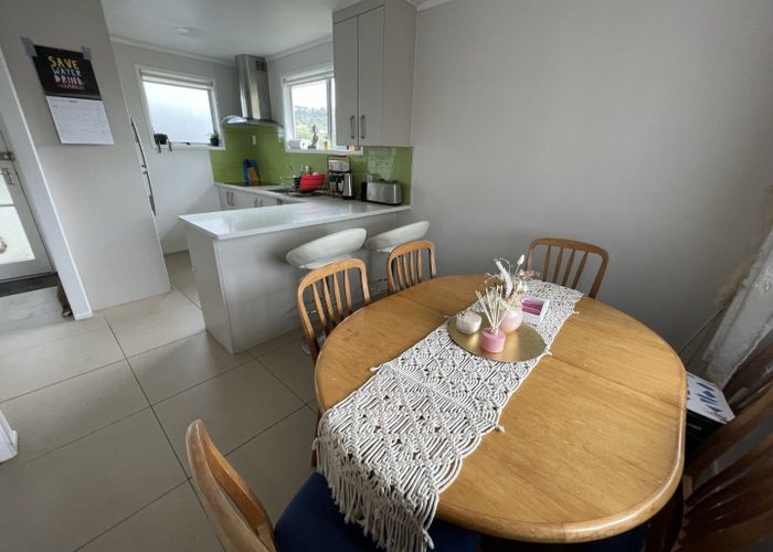  at 24 Onedin place, Titirangi, Waitakere City, Auckland
