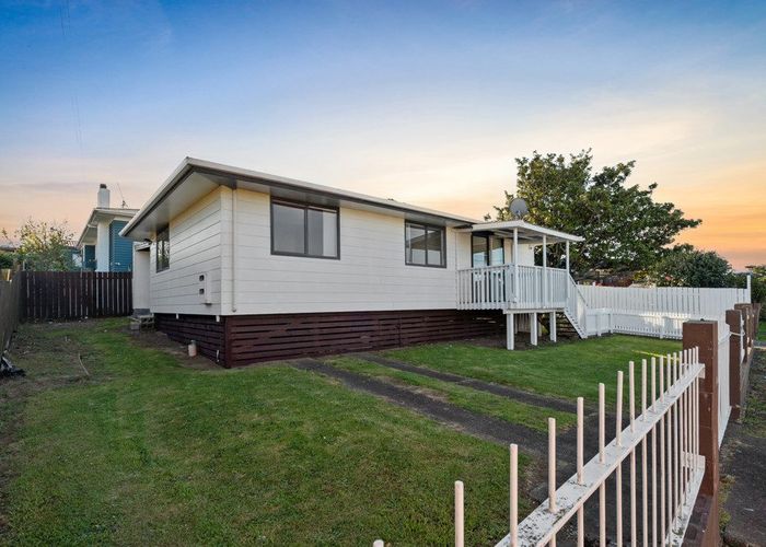  at 1/33 Plunket Avenue, Papatoetoe, Manukau City, Auckland