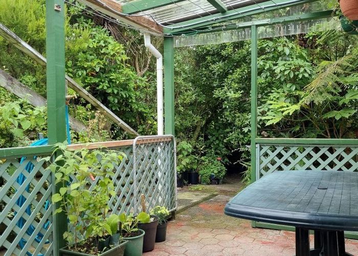  at 4 Bella Grove, Naenae, Lower Hutt
