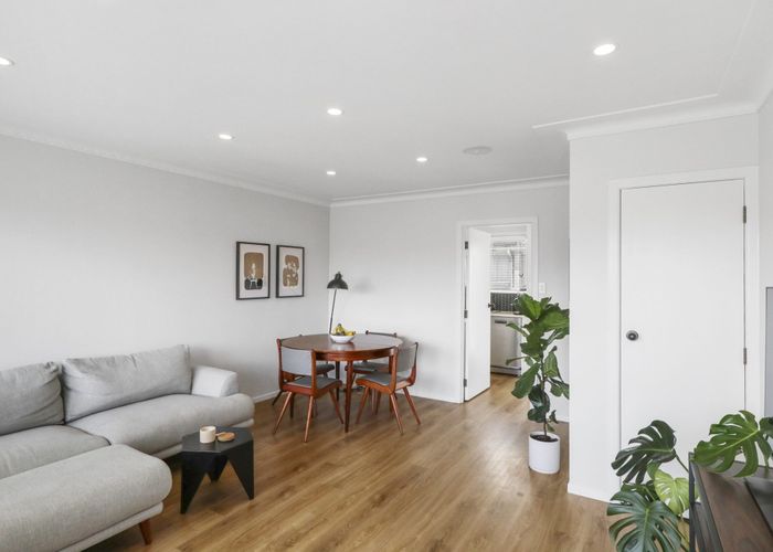 at 2/69 Coronation Road, Papatoetoe, Manukau City, Auckland