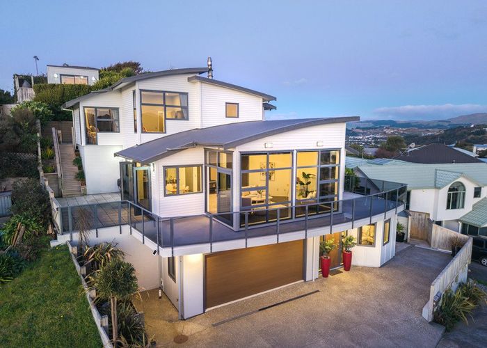  at 6 Seascape View, Paremata, Porirua, Wellington