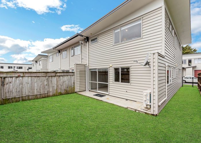  at 22/45A Swanson Road, Henderson, Waitakere City, Auckland