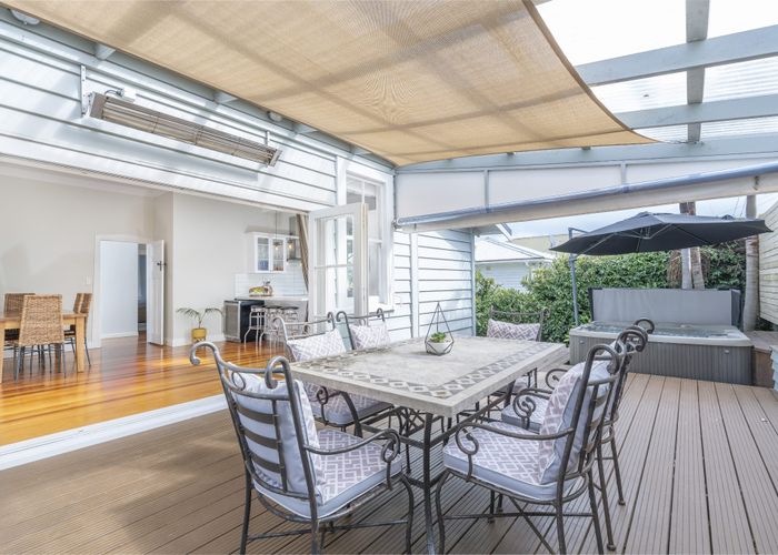  at 5 Ruapehu Street, Mount Eden, Auckland