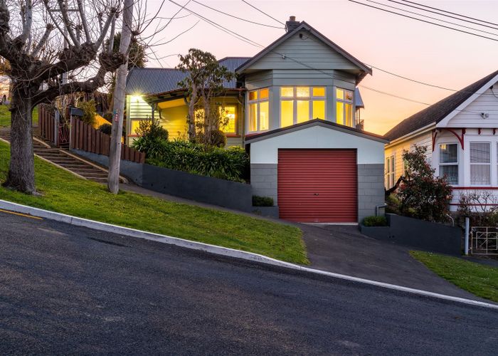  at 42 Cole Street, Caversham, Dunedin