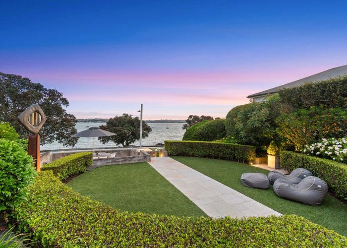  at 11 King Edward Parade, Devonport, North Shore City, Auckland