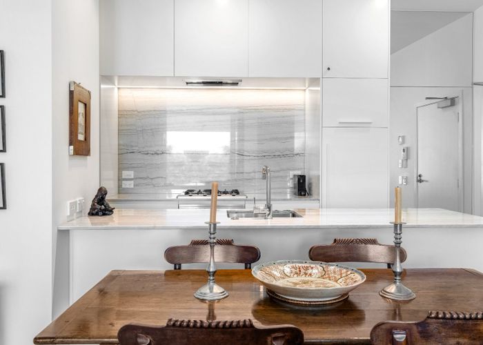  at 202/12 St Marks Road   (6 months), Remuera, Auckland City, Auckland