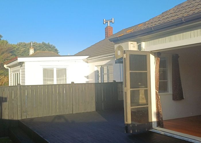  at 1/27 Athlone Crescent, Avalon, Lower Hutt, Wellington
