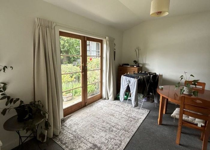  at 2 Ocean View Terrace, Sumner, Christchurch City, Canterbury