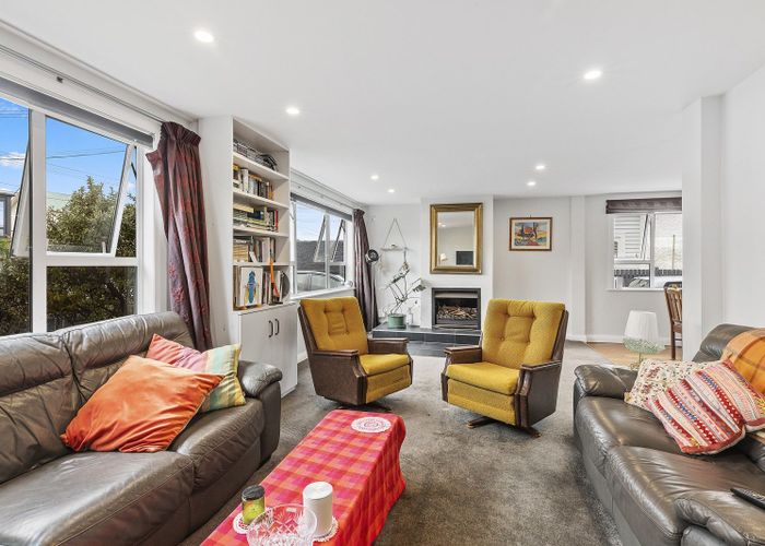  at 101 Apu Crescent, Lyall Bay, Wellington