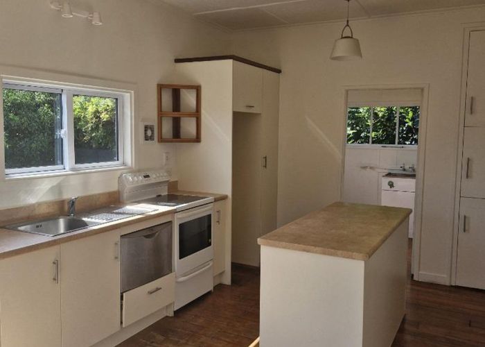  at 33 Sackville Street, Fitzroy, New Plymouth, Taranaki