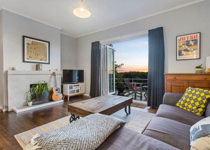  at 2/14 Warborough Avenue, Epsom, Auckland