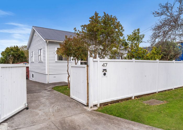  at 47 Panorama Road, Mount Wellington, Auckland