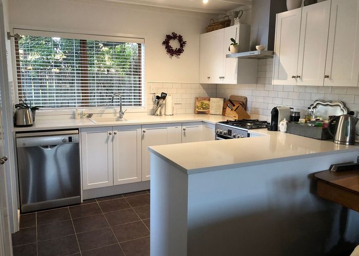  at 2/36 Koromiko Street, New Lynn, Auckland
