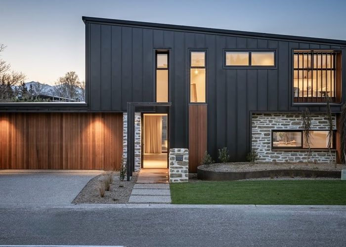  at 1/149 Warren Crescent, Hillmorton, Christchurch