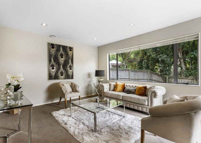  at 539C East Coast Road, Browns Bay, North Shore City, Auckland