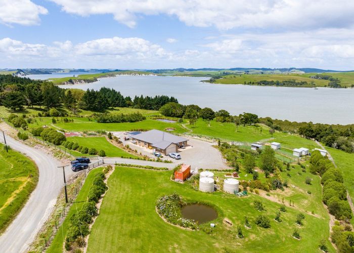  at 24 Karakanui Road, Matakohe