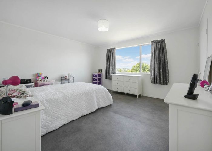  at 4/78 West Coast Road, Glen Eden, Waitakere City, Auckland