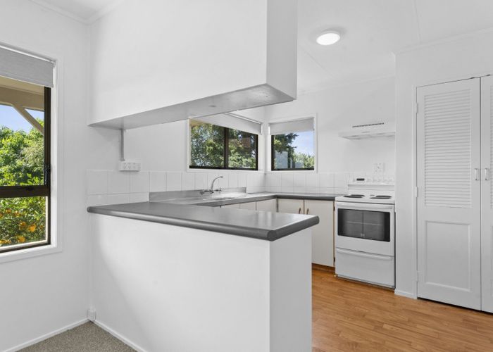  at 34 Cambridge Road, Judea, Tauranga