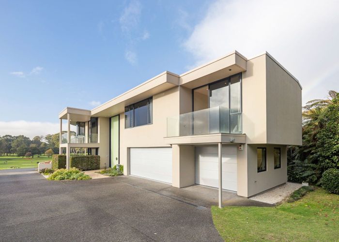  at 29 St Andrews Terrace, St Andrews, Hamilton