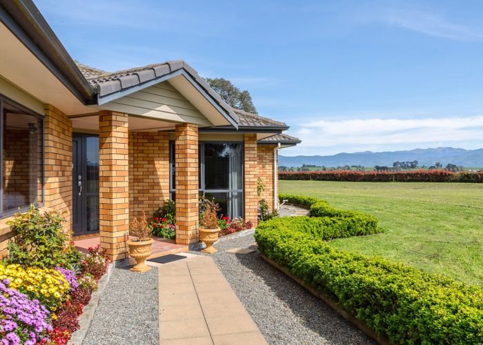  at 302 Para Road, Parkvale, Carterton