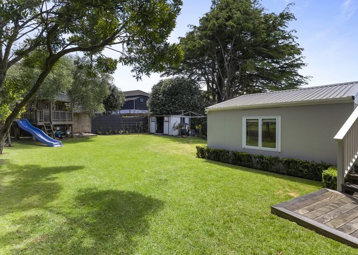  at 10 Oranga Avenue, Onehunga, Auckland