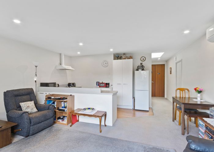  at 271C Centaurus Road, Hillsborough, Christchurch