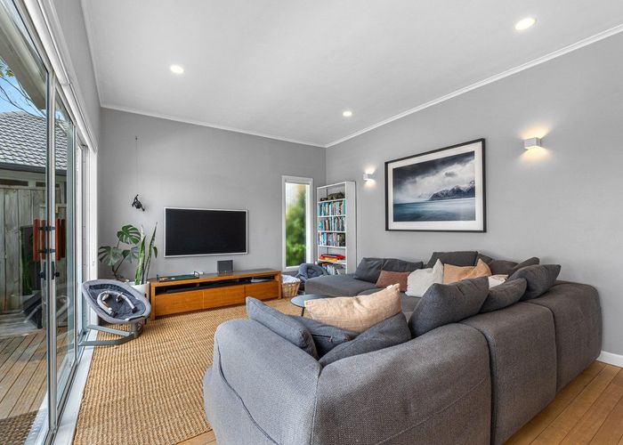  at 79 Hobsonville Road, West Harbour, Auckland