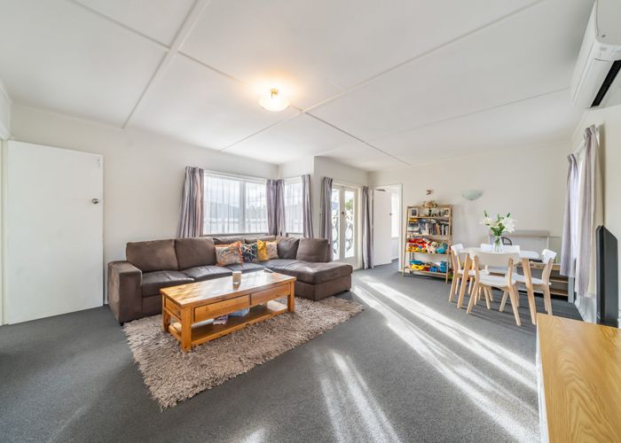  at 2 Davis Grove, Wainuiomata, Lower Hutt, Wellington