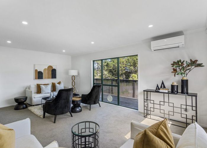  at 4/34 Fairlands Avenue, Waterview, Auckland