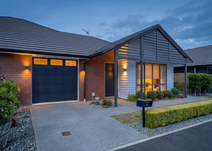  at 10 Easby Way, Flagstaff, Hamilton, Waikato