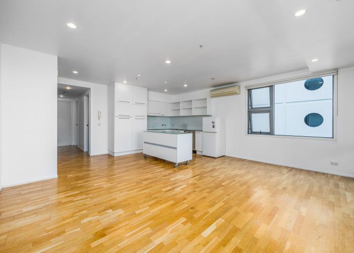  at 1401/30 Beach Road, City Centre, Auckland City, Auckland