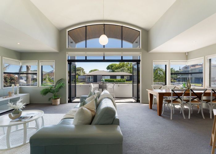  at 6B Oceanview Road, Mount Maunganui, Tauranga, Bay Of Plenty