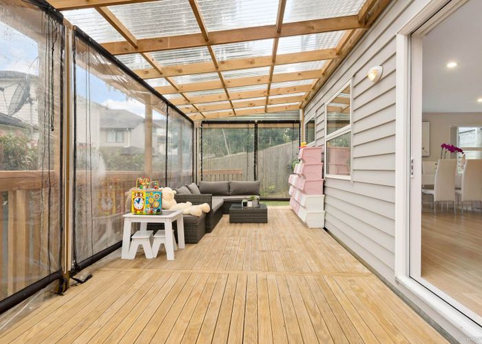  at 19A Rosedale RD, Pinehill, Auckland