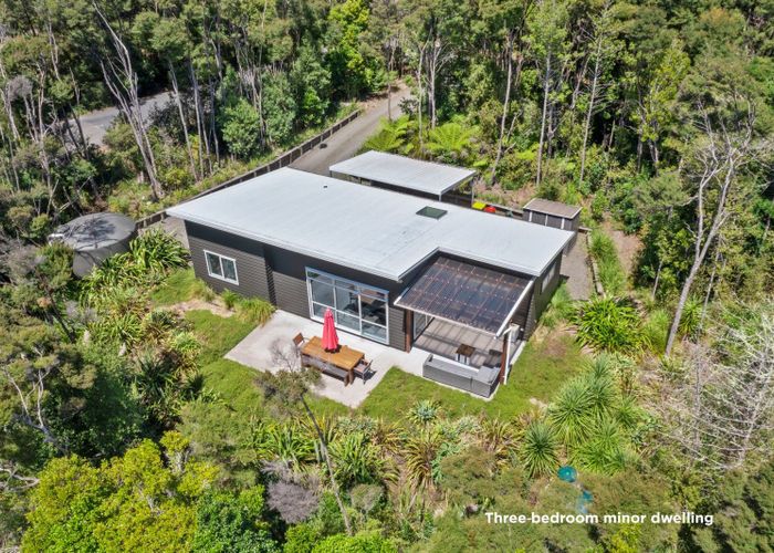  at 3 William Pitcher Place, Greenhithe, Auckland
