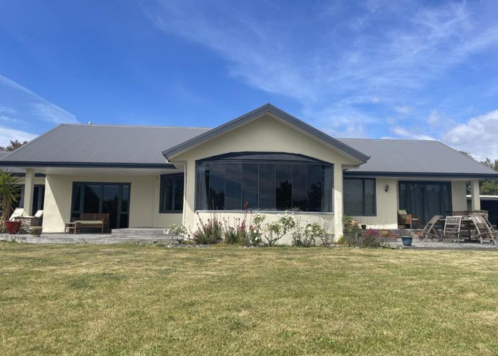  at 17B Westdale Road, Redwood Valley, Richmond