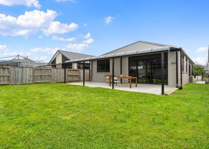 at 20 Te Kaarearea Avenue, Hamilton East, Hamilton
