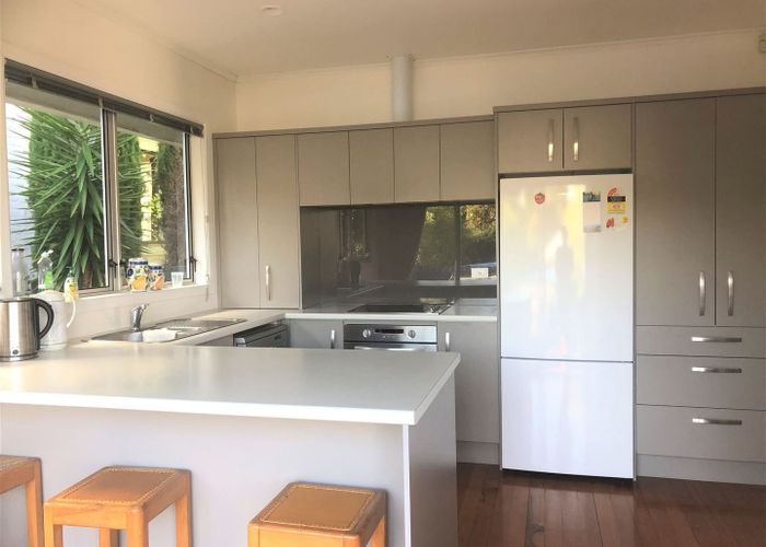  at 42 Hillcrest Avenue, Hillcrest, Rotorua