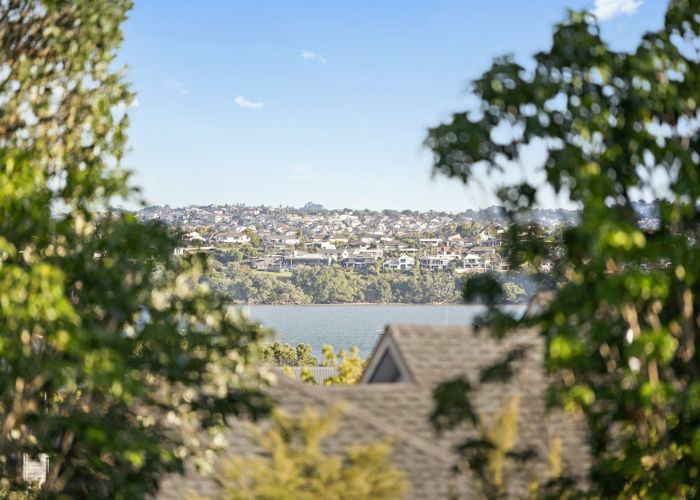  at 28 Inglewood Street, Wai O Taiki Bay, Auckland