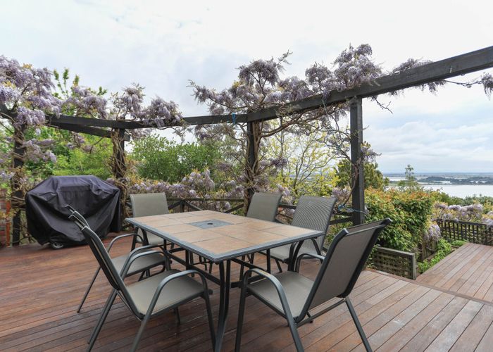  at 3 Westmere Lane, Mount Pleasant, Christchurch
