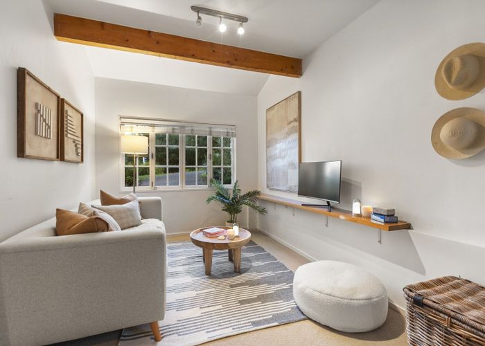  at 10 Tahatai Road, Oneroa, Waiheke Island