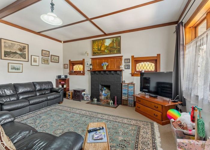  at 1 Tawa Street, Gonville, Whanganui