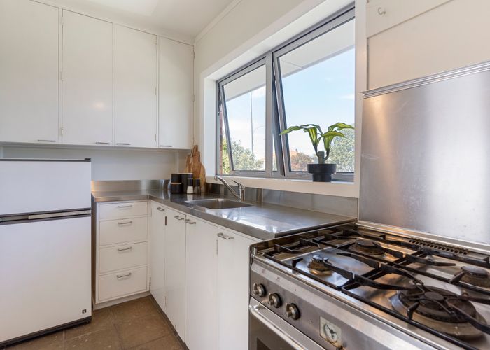  at 6/186 Garnet Road, Westmere, Auckland