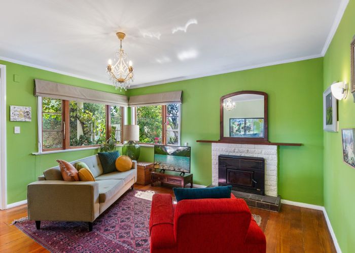  at 42 Poplar Avenue, Raumati South, Kapiti Coast, Wellington